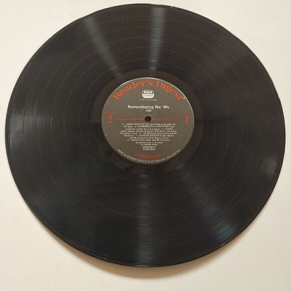 A PARADE OF NOSTALGIC HITS. REMEMBERING THE '40. - Picture 10 of 16